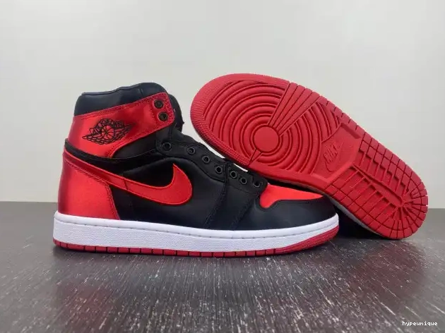 HYPE Jordan Air FD4810-061 OG 1 Satin Bred High WMNS 0503